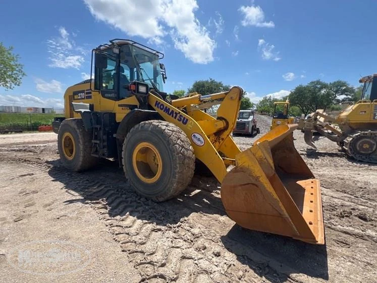 Used Loader,Used Komatsu Loader,Used Loader in yard,Used Komatsu Loader in yard